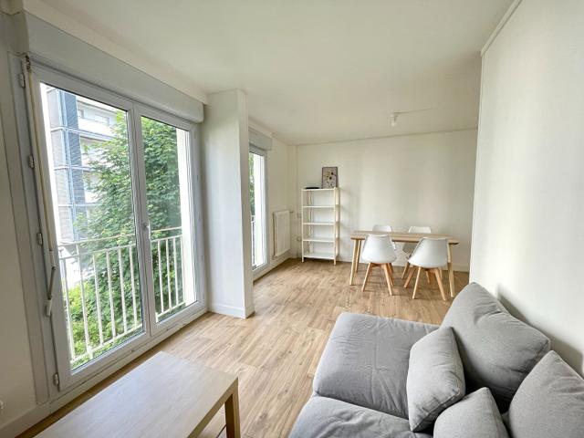Location appartement 4 pièces, 65.52m², Laval