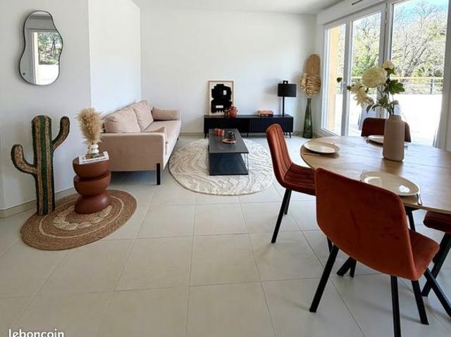 Appartement 4 pièces LES HAUTS D'AURIBEAU