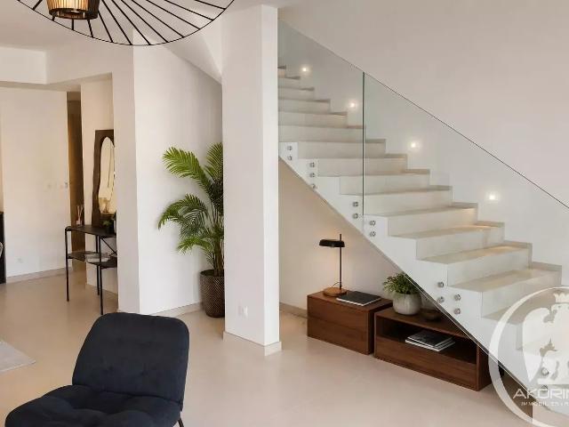 Appartement 4 pièces lumineux à Saint Laurent du Var 88m² Saint Laurent du Var