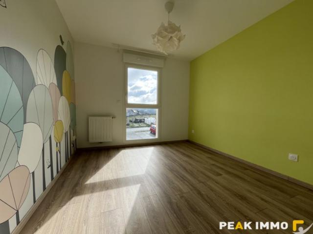 Appartement 4 pièces meublé – 92,91 m2 Sallenoves