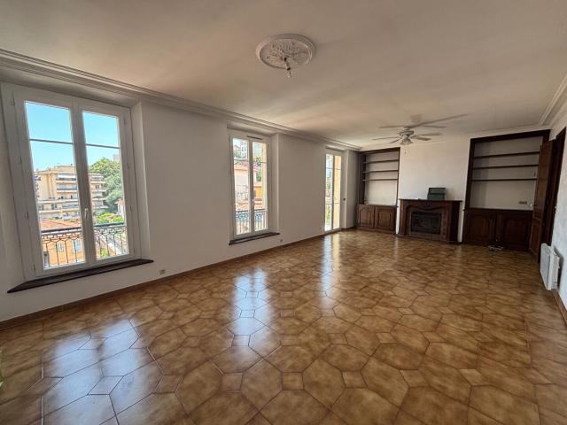 Appartement 4 pièces Nice 103.20m² 1349€ à louer l'Adresse