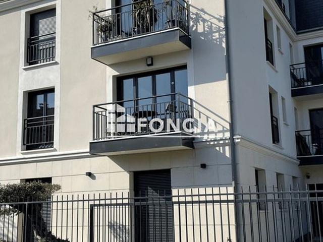 Appartement 4 pièces récent proche du RER B Fontaine MICHALON
