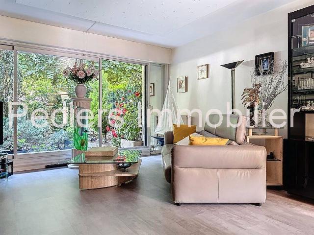 Appartement 4 pièces résidence Beauharnais jardin paysagé