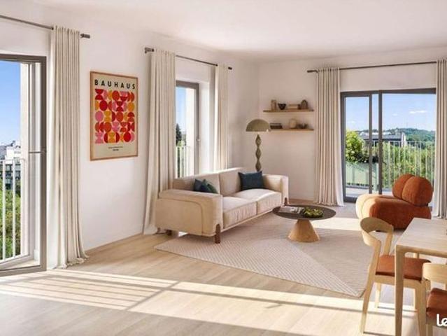 Appartement 4 pièces RF9 2572
