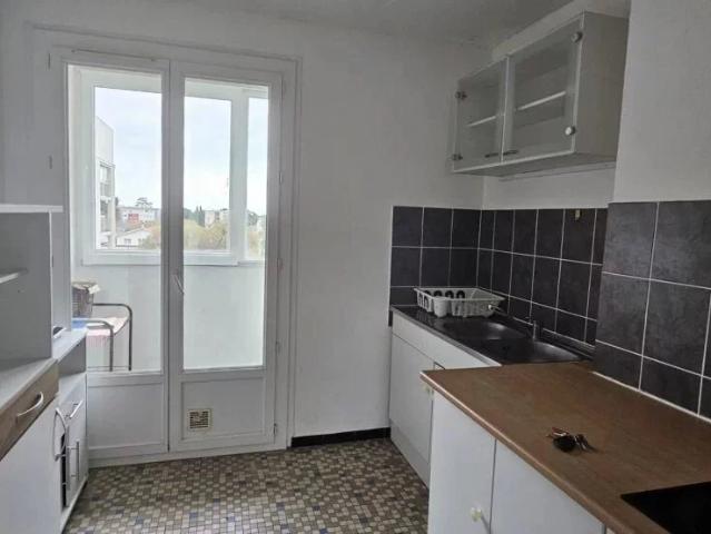 Appartement 4 pièces – Secteur Hôpitaux Facultés – Idéal Investi