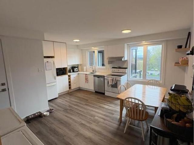 Appartement 4 1/2 Ste Foy
