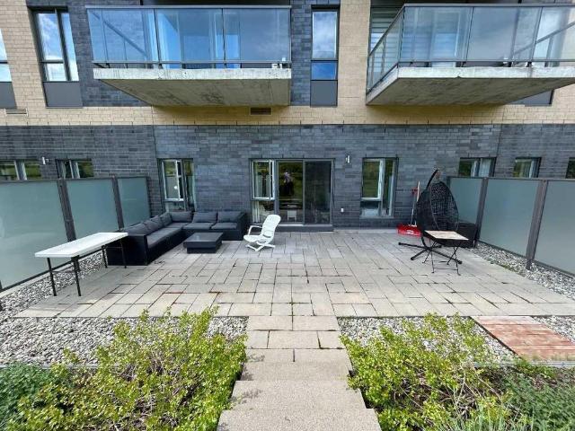 Appartement 4 1/2 semi meublé avec grande terasse privée au Quartier QB, à proximité de l'Université Laval Sainte Foy