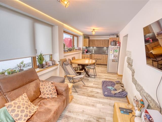 Appartement 4.5 p en PPE Excellent locating potential A1