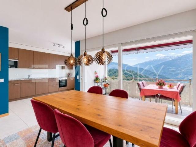 Appartement 4.5 pces: situation privilégiée entre ville et montagne