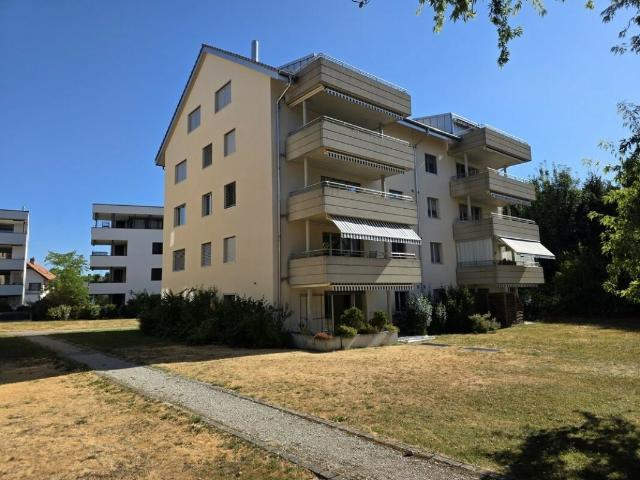 Appartement 4.5 pièces à CHF 2'080. /mois charges comprises
