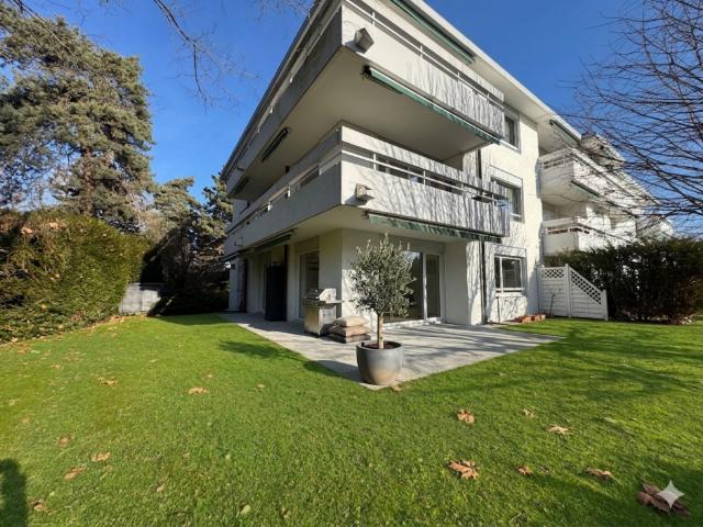 Appartement 4.5 pièces dans résidence proche du lac