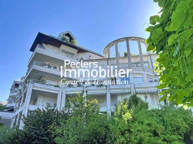 Appartement 4P/3CH, 94,85m2, Balcon, Cave, Double Box, Proche ga