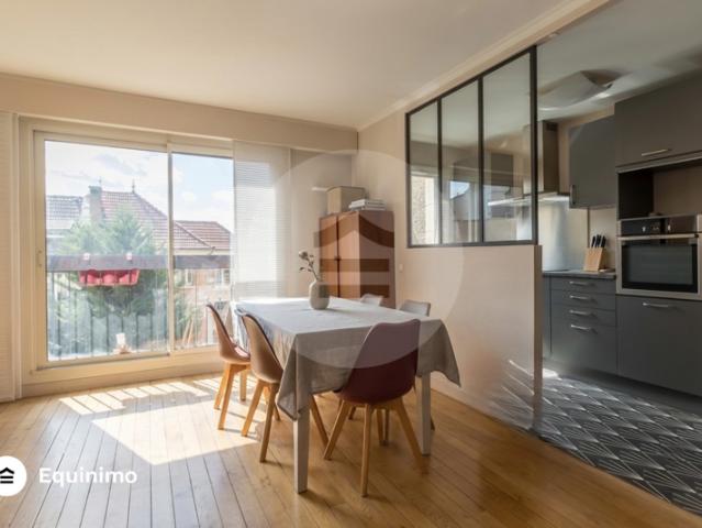 Appartement 4P/3ch, centre ville de Puteaux, square des terr