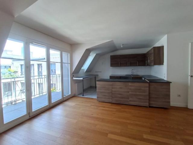 Appartement 4P 89m² Dernier étage Puteaux Wallace