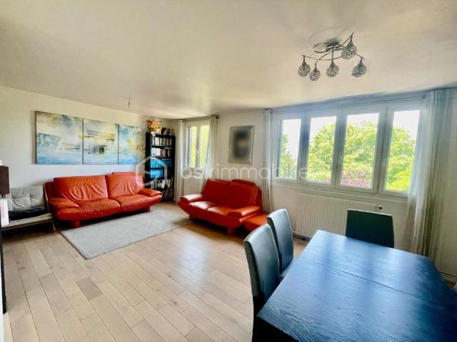 Appartement 4pièces 66m2 avec balcon!