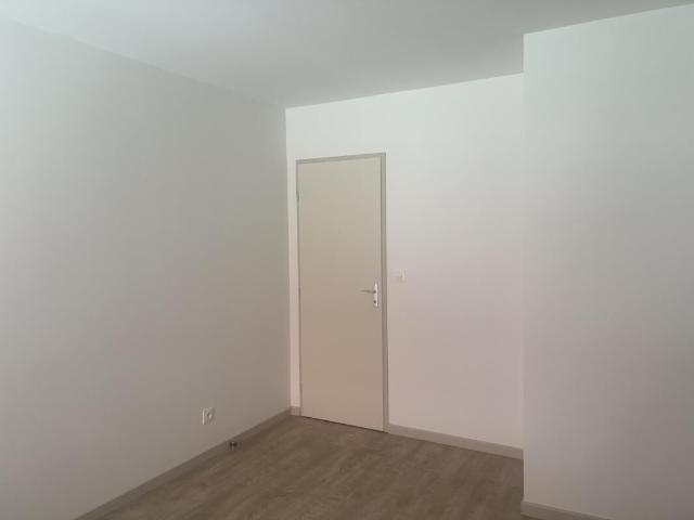 Appartement, 53 m² à louer à Port sur Saône 70170