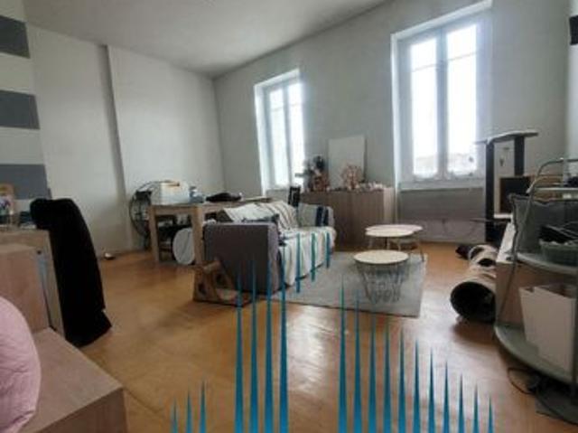 Appartement 51 m² ST ETIENNE