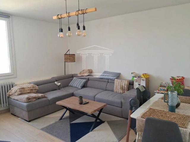 Appartement, 54 m² à louer à Sorgues 84700