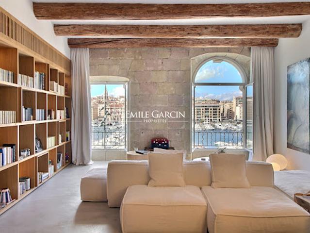 Appartement contemporain avec terrasse