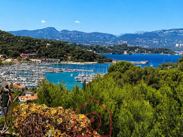 Appartement 55 m2 3 pièces Saint sur Mandrier Vue mer