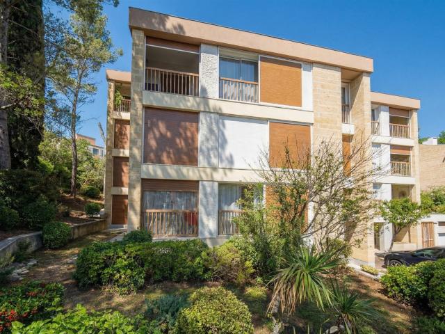 Appartement 5/6 pièces 141m2 620 000 € 141m² Aix en Provence