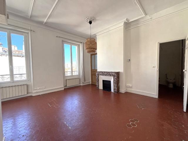 Appartement 58m2 T2 avec balcon filant