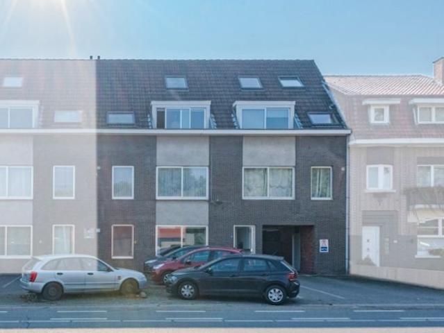 Appartement 592 m² 11 Ch à vendre à Riemst