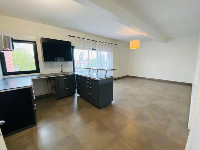NEUILLY s/MARNE GARE APPART F2 49,70m²