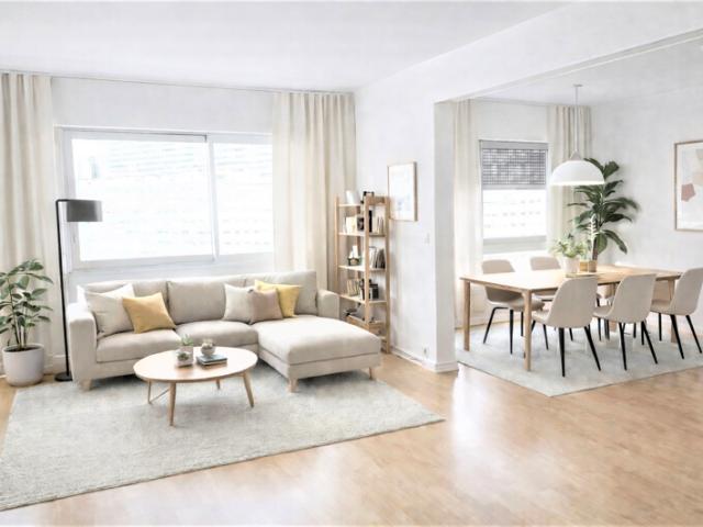 Appartement 5 pièce s 100 m2 +Parking +Cave