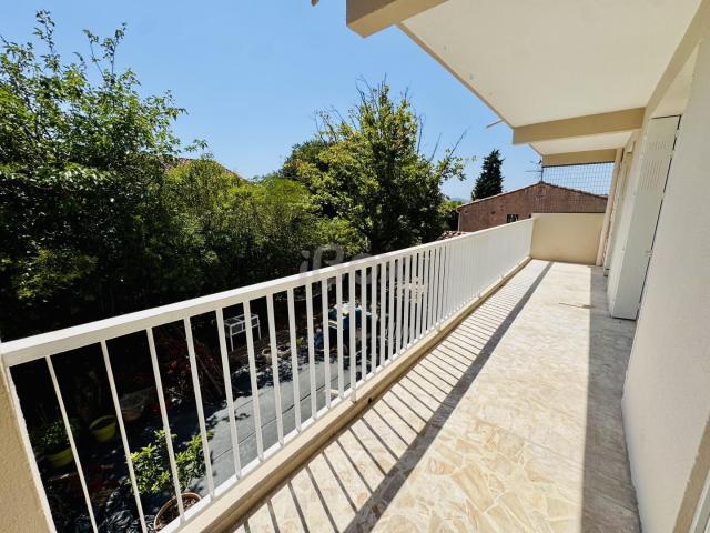 Appartement 5 pièce s 4 chambre s 90.04 m²