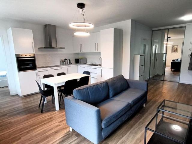 APPARTEMENT 5 pièce s 97m²