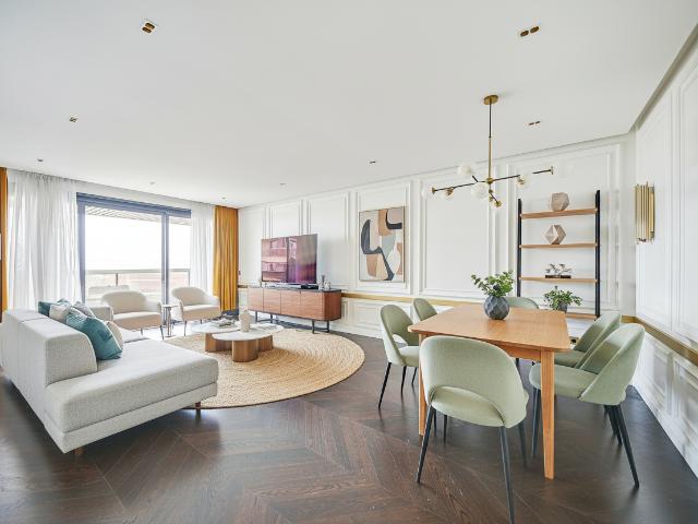 APPARTEMENT 5 pièce s 98 m2