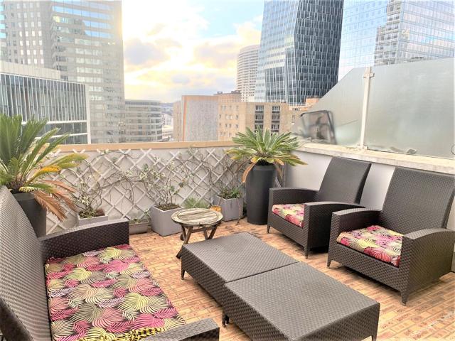 Appartement 5 pièce s plus Terrasse et Cave