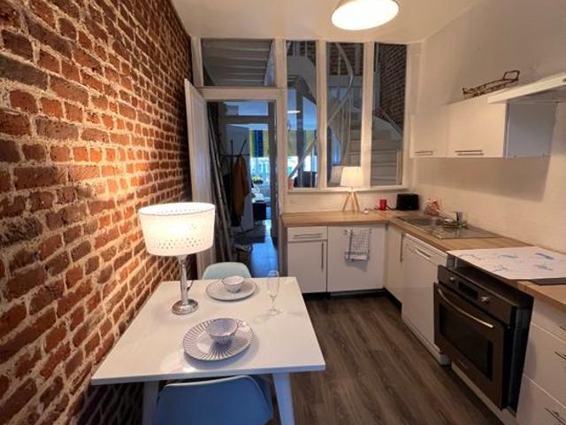 Appartement 5 pièces, 60 m² à louer à Lille 59000