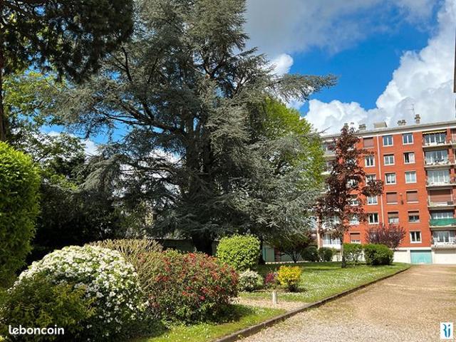 Appartement 5 pièces 66 m²