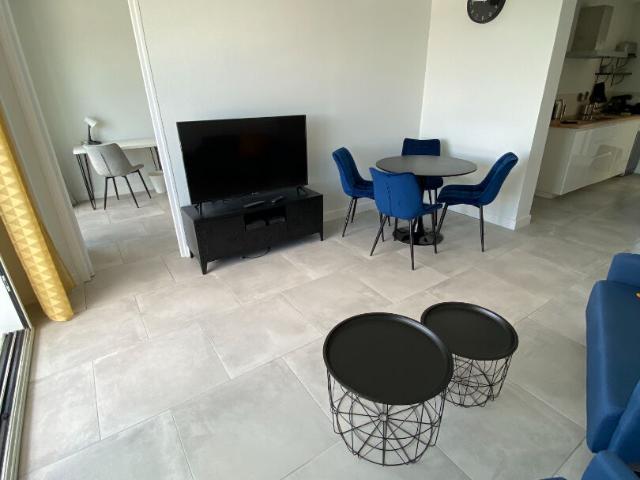 Appartement 5 pièces, 69 m² à louer à Bron 69500