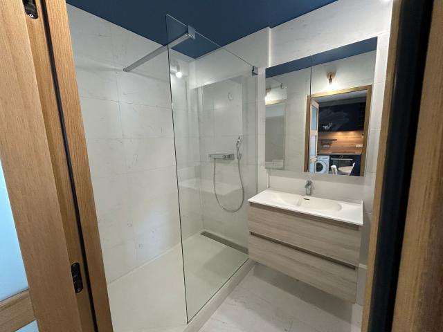 Appartement 5 pièces, 72 m² à louer à Bron 69500