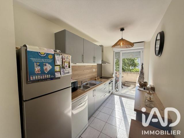 Appartement 5 pièces, 77 m² à louer à Avignon 84000