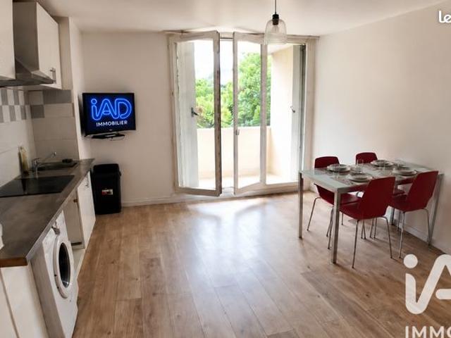 Appartement 5 pièces 77 m²