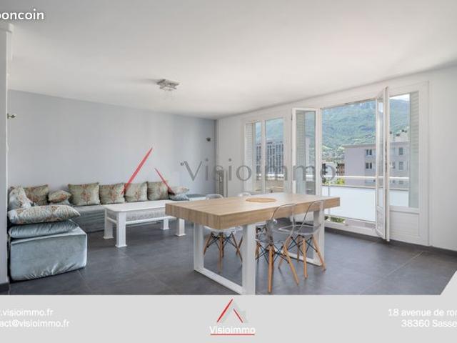 Appartement 5 pièces 77 m²