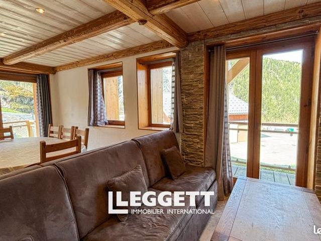 Appartement 5 pièces 77 m²
