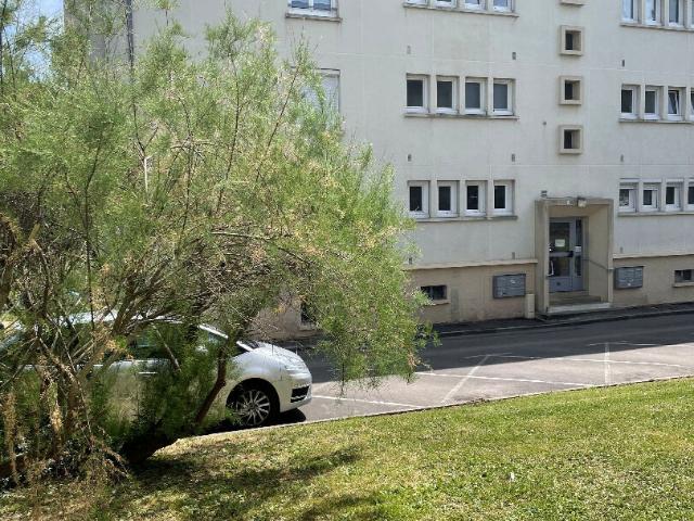 Appartement 5 pièces 77 m²