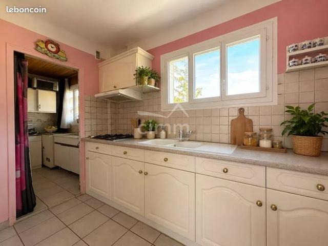Appartement 5 pièces 77 m²