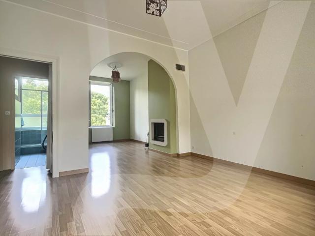 Appartement 5 pièces 74 m²