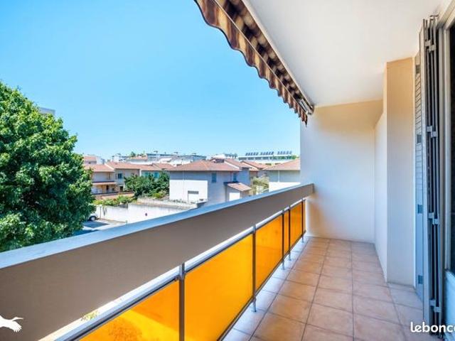 Appartement 5 pièces 75 m²