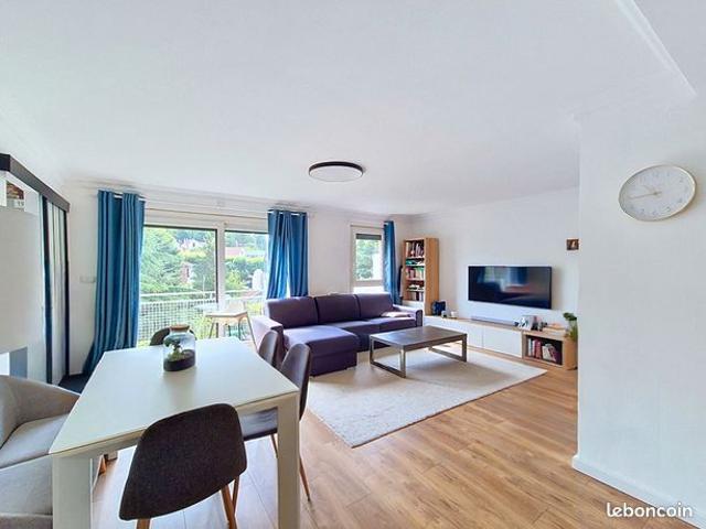 Appartement 5 pièces 75 m²