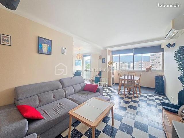 Appartement 5 pièces 78 m²
