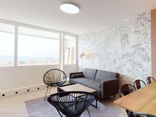 Appartement 5 pièces, 83 m² à louer à Villeurbanne 69100