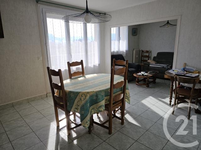 Appartement 5 pièces 83 m²