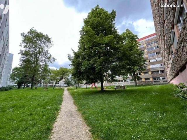 Appartement 5 pièces 83 m²